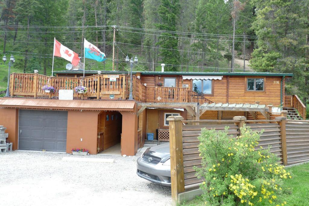 Hotel Celtic Haven Jasper National Park Exterior foto